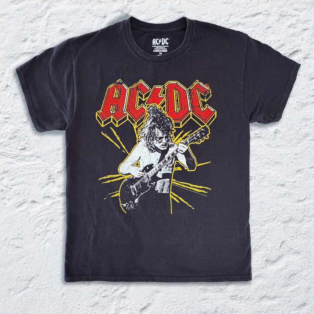 AC/DC Angus Spark Graphic T-Shirt – Black Vintage